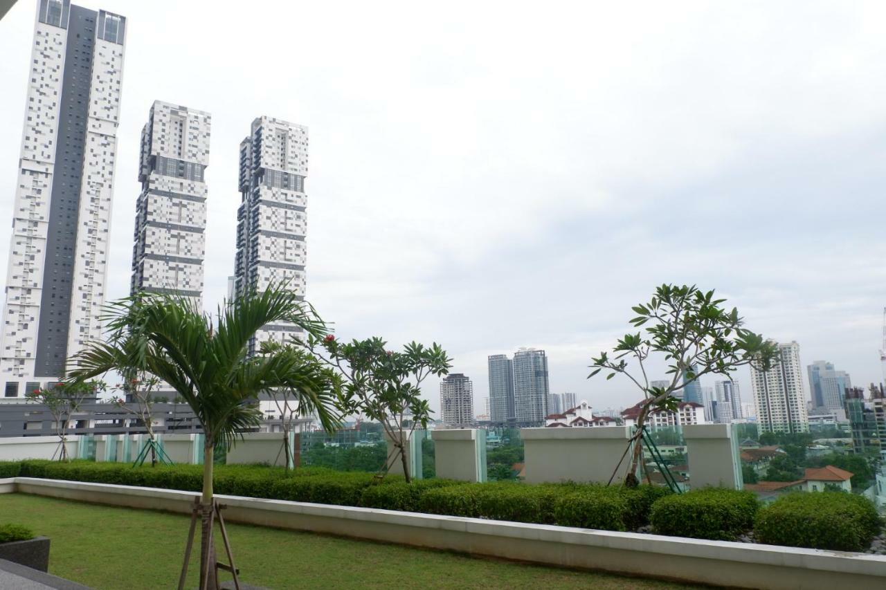 The Pinnacle Tower Johor Bahru Luaran gambar