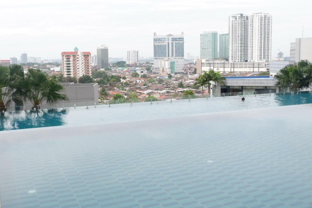 The Pinnacle Tower Johor Bahru Luaran gambar
