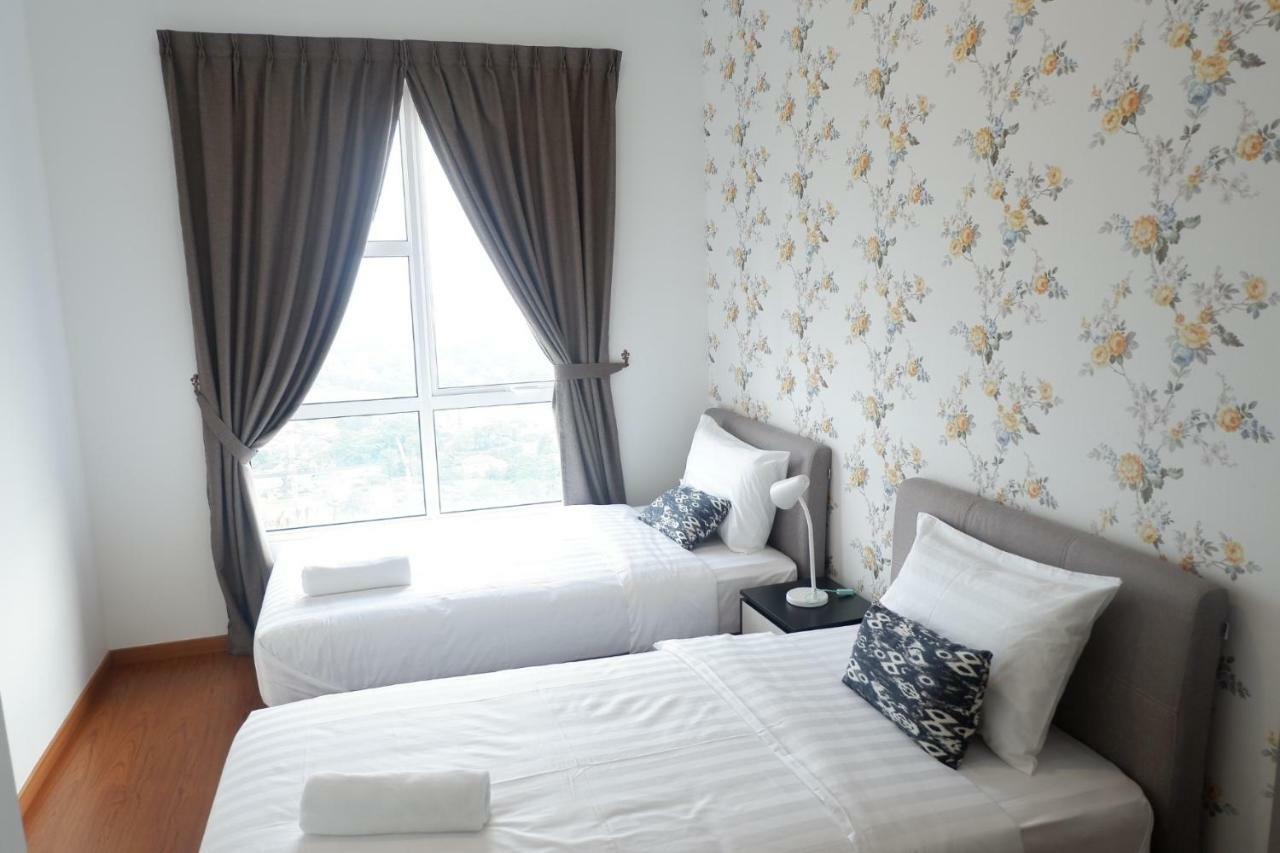 The Pinnacle Tower Johor Bahru Luaran gambar